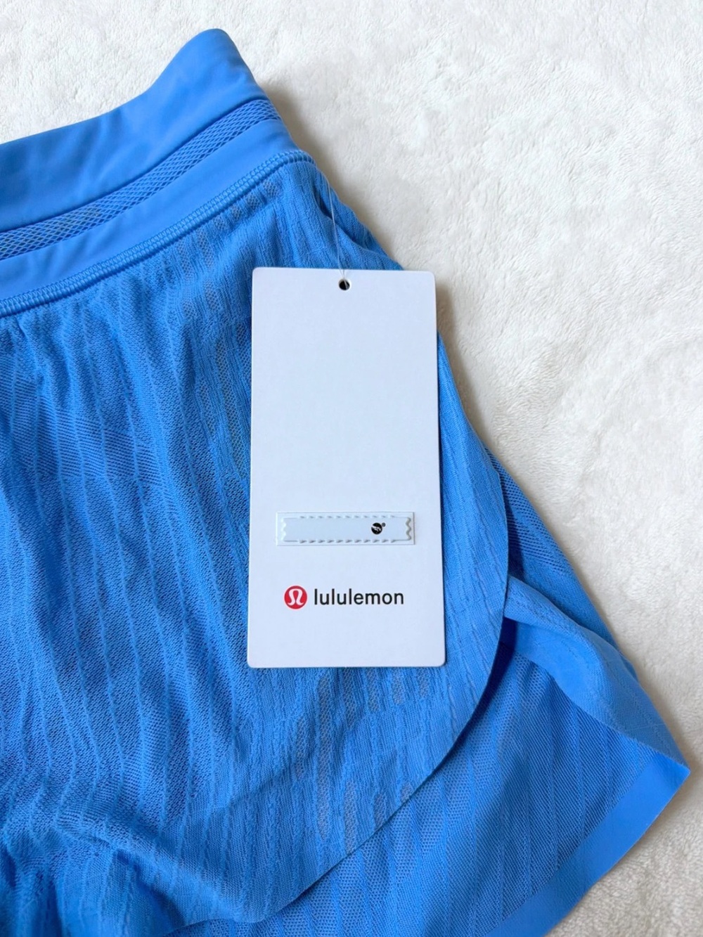 NWT Lululemon Fast & Free Airflow Mid-Rise Running Short 3 – Pool Party – Size 4 - Picture 11 of 11